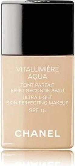 Chanel Vitalumiere Aqua Foundation - 30 Beige - SPF15 - 30 Ml -Cosmetica Aanbiedingen 548x1200