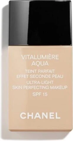 Chanel Vitalumiere Aqua Foundation - 30 Beige - SPF15 - 30 Ml -Cosmetica Aanbiedingen 626x1200